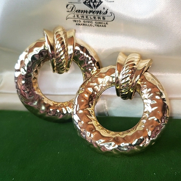 Hammered Gold Door Knocker Hoop Earrings ~Runway Couture - Picture 2 of 5